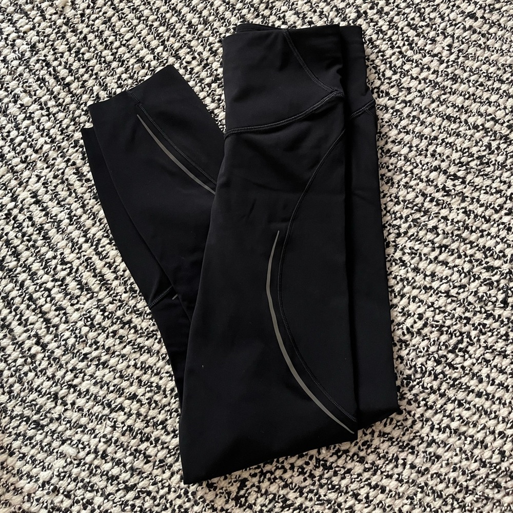 Lululemon Base Pace Reflective Leggings 25”